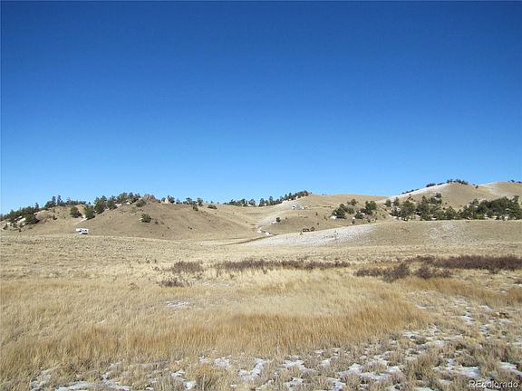 2nd image of 575 Falcon Road