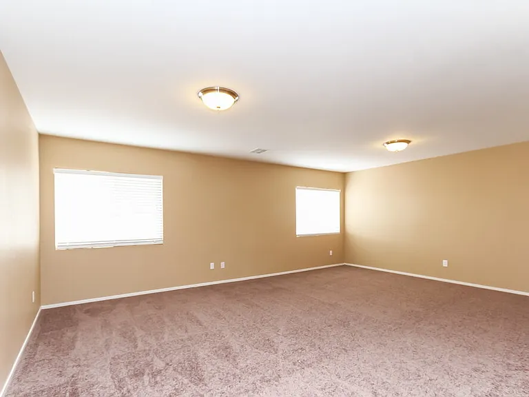 5136 Marsh Butte St — Photo 6