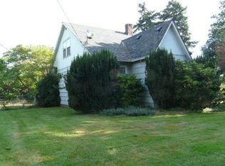 11103 NE Skidmore St #A, Portland, OR 97220