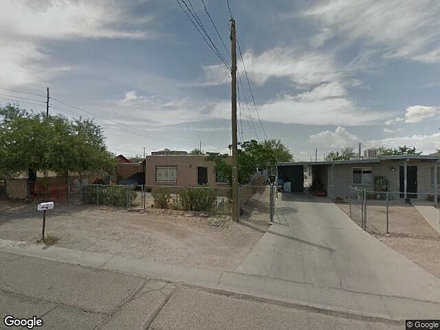1st image of 713 W Calle Sur