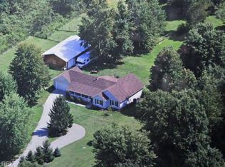 3240 Larimore Rd, Mount Vernon, OH 43050