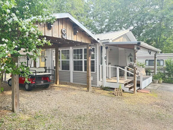 22 Chippewa Trl, Crossville, TN 38572