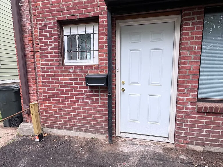 151 Howard Ave #1L1 — Photo 17
