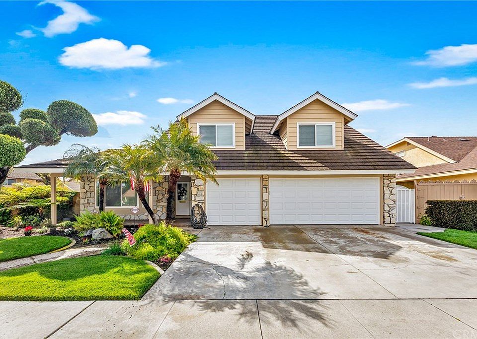 1st image of 9812 Cloverdale Ave