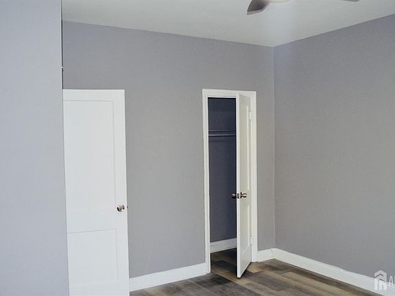 5th image of 604 Richmond Ave Suite 1