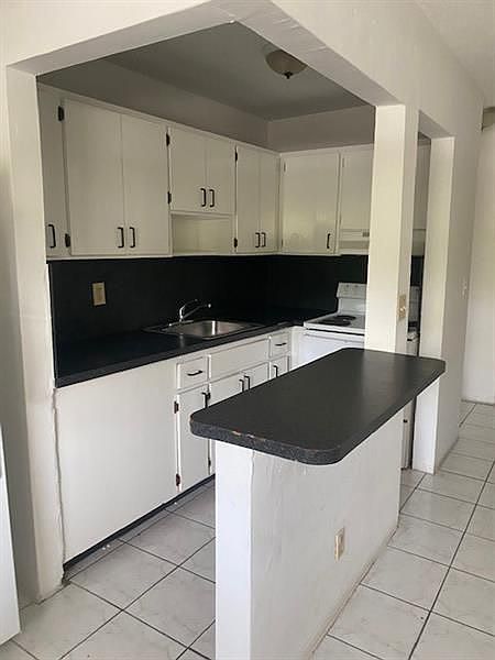 1st image of 701 S 21st Ave APT 205