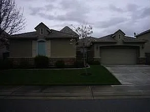 5542 Jerry Litell Way photo 1