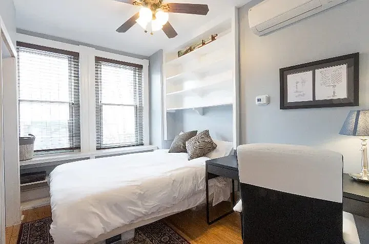 632 Constitution Ave NE #1 — Photo 4