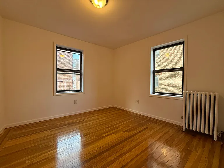 6264 Saunders St #4E — Photo 2
