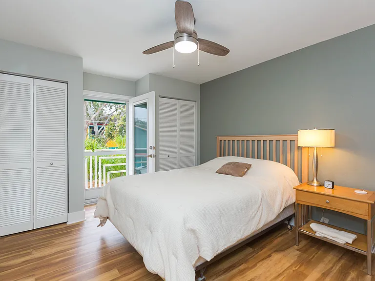 2020 W Dekle Ave #C — Photo 63