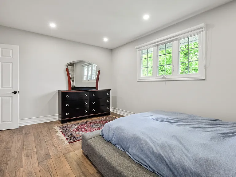 1902 Featherston Dr #1902 — Photo 36