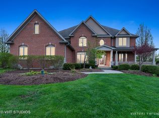 39716 Orchard Bluff Ln, Wadsworth, IL 60083