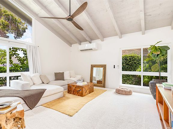 2nd image of 1039 Wainiha St