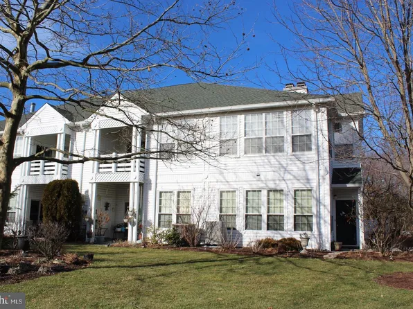 13202 Cornerstone Dr, Yardley, PA 19067