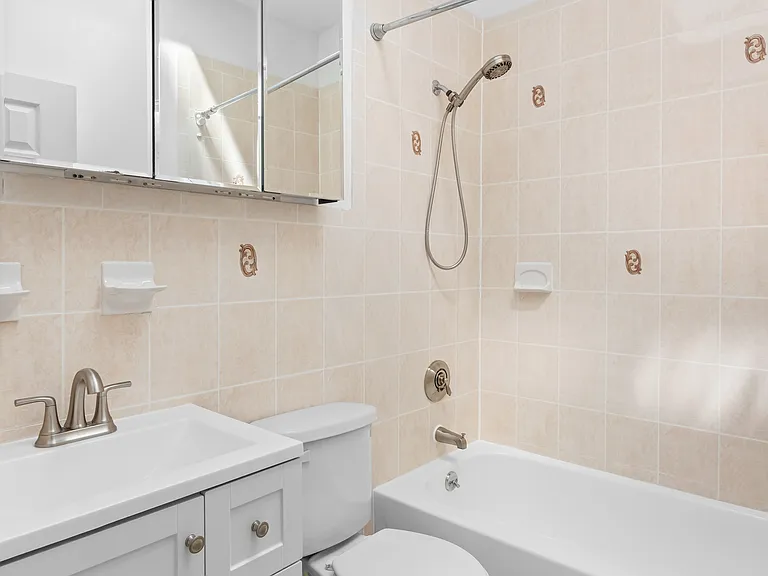 107 W 120th St #4F — Photo 5
