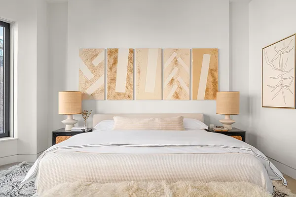 Sold by Compass | media 17