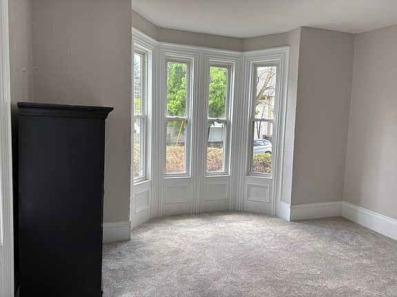 5th image of 78 Pennacook St #1