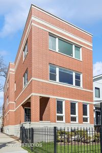 2158 W Foster Ave #3, Chicago, IL, 60625