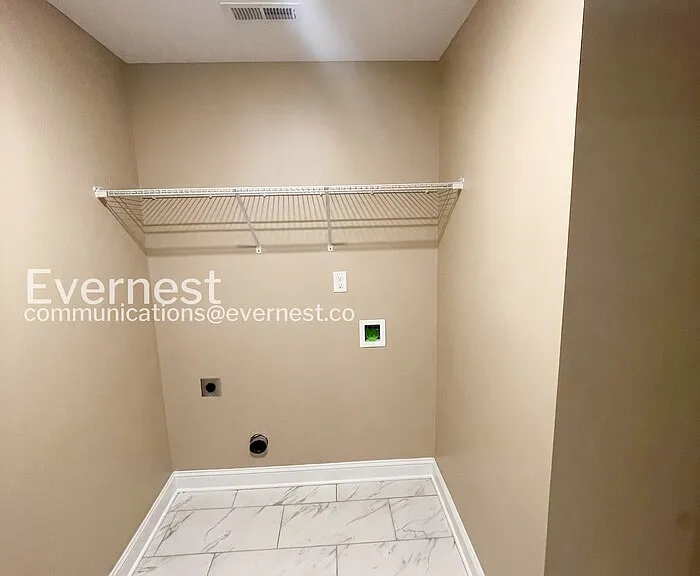 311 Dugger Dr — Photo 22