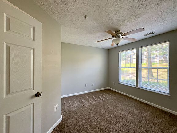 4th image of 8216 Cypress Mill Rd