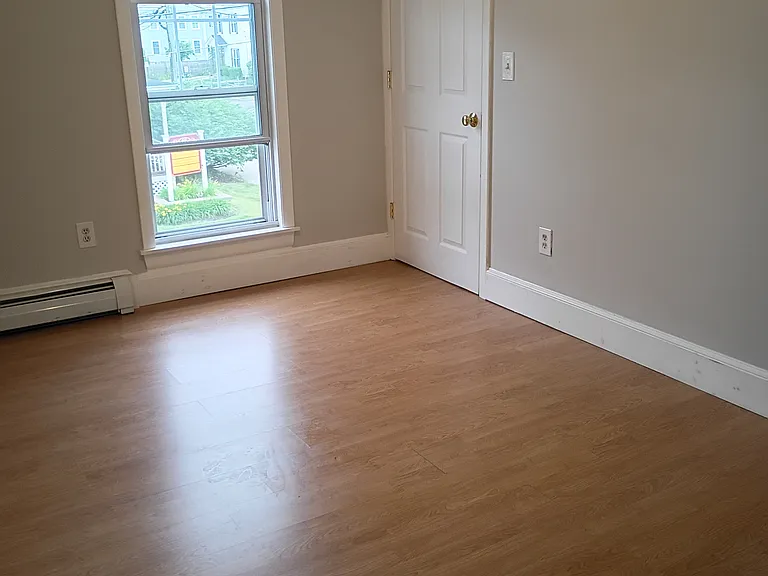 644 Pine St #2 — Photo 1
