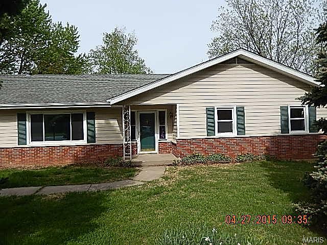 1st image of 11741 Poggemoeller Ave