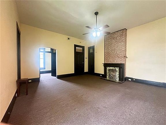 5th image of 1142 Jackson Ave #A