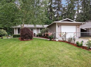 18810 59th St E, Lake Tapps, WA 98391