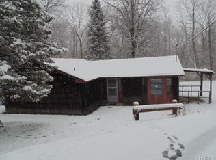1 Clove Rd, Salisbury Mills, NY 12577