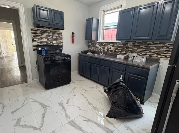 229 Garfield Ave, Jersey City, NJ