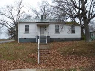 703 Hughes St, Danville, VA 24541