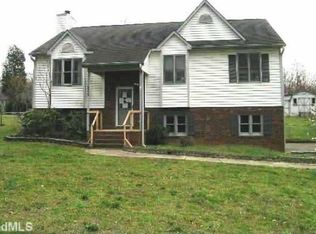 163 O'Farrell St, Winston Salem, NC 27107