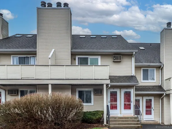 169 Willow Springs #169, New Milford, CT 06776