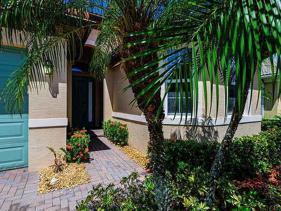 3rd image of 11263 SW Barton Way