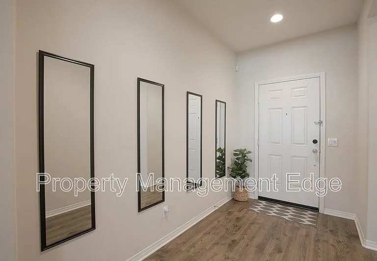 29513 Village Pkwy — Photo 6