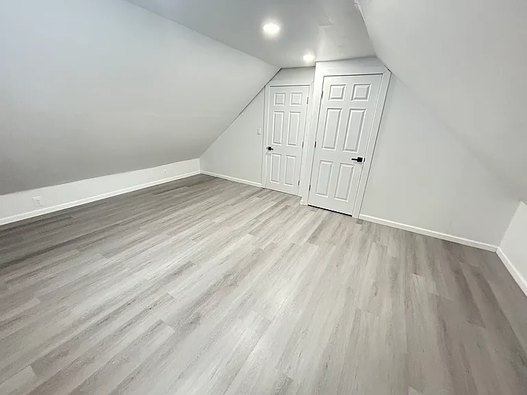 417 Burkhard Ave — Photo 13