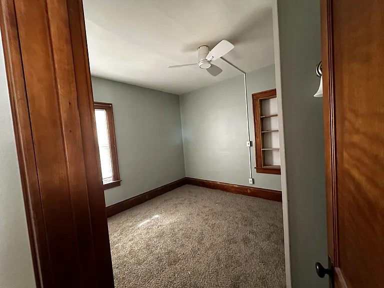 4145 Columbus Ave — Photo 15