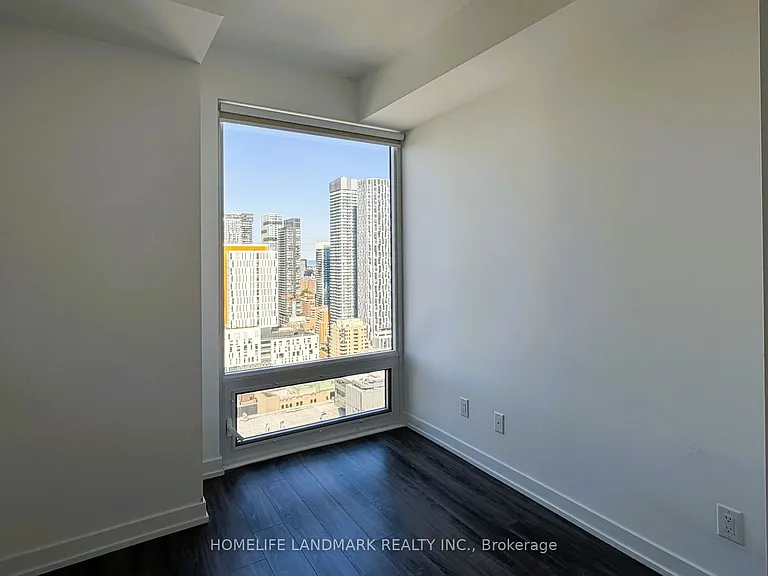 20 Edward St #2803 — Photo 10