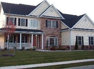 5981 Three Rivers Dr, Harrisburg, PA 17112