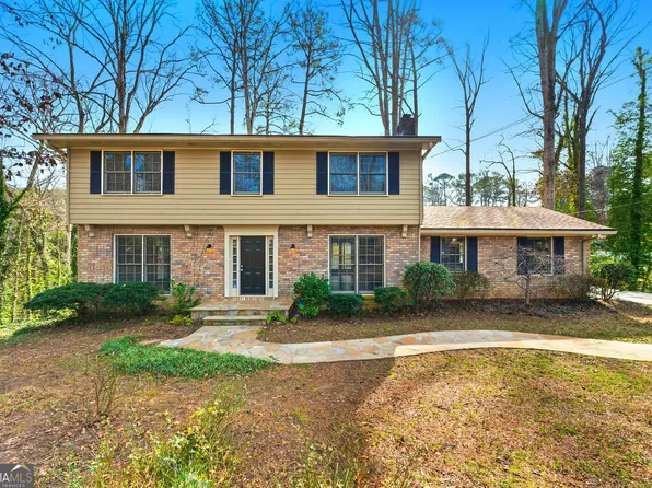 2720 Dale Dr, Marietta, GA 30068