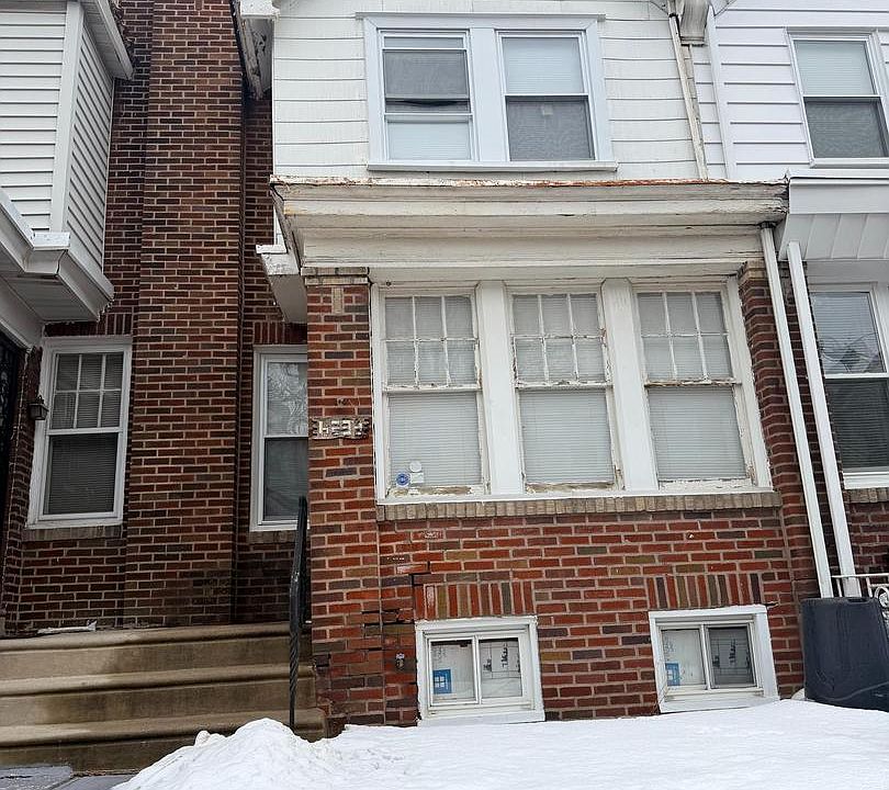 1st image of 6233 N Bouvier St