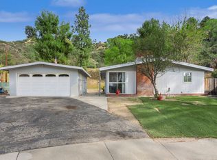 22402 Guadilamar Dr, Santa Clarita, CA 91350
