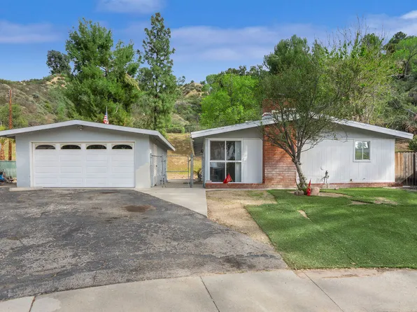 22402 Guadilamar Dr, Santa Clarita, CA 91350