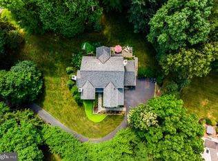 1130 Yellow Springs Rd, Chester Springs, PA 19425