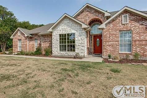 2nd image of 1912 Thornberry Dr