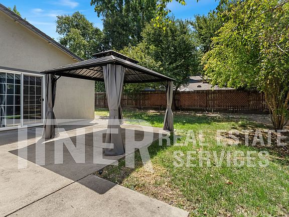 4th image of 15 La Sara Ct