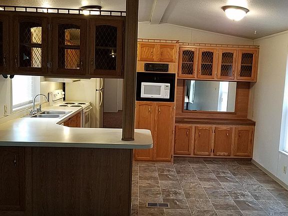 4th image of 18811 E Valleyway Ct