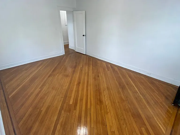 Hillside Gardens Apartment Homes — Photo 20