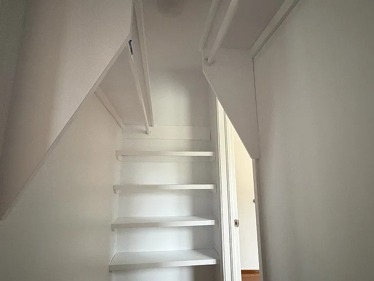 718 Florence Pl NW — Photo 21