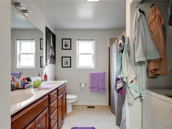 richmond-virginia-82556806 picture